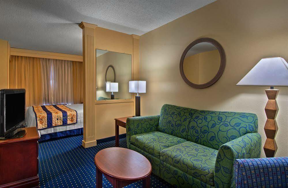 Springhill Suites By Marriott Little Rock Exterior photo