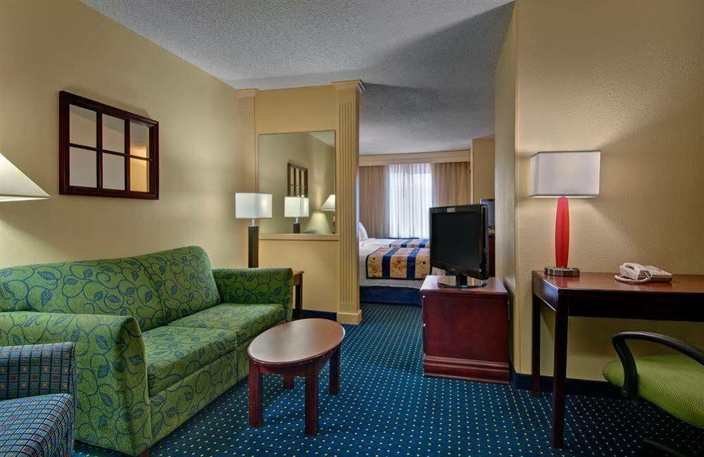Springhill Suites By Marriott Little Rock Exterior photo