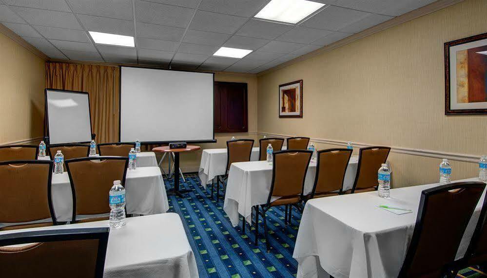 Springhill Suites By Marriott Little Rock Exterior photo
